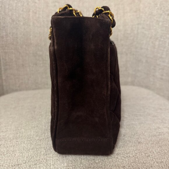 Authentic Vintage Chanel Brown Suede Shoulder Bag - Picture 8 of 13